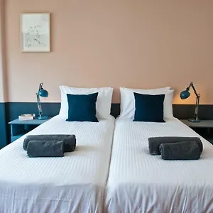 Prosecco Lifestyle In By Misha's Place 4b Lisbon